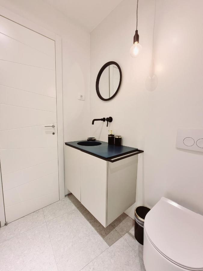 As Deluxe Apartments بيران المظهر الخارجي الصورة
