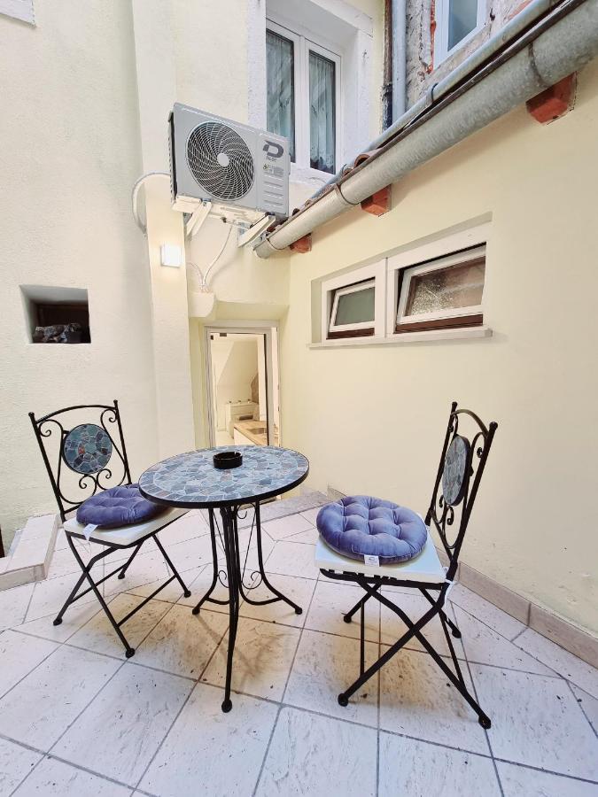 As Deluxe Apartments بيران المظهر الخارجي الصورة